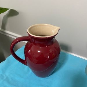 LeCrueset Pitcher-2 Qt-Red